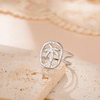 Palm tree motif ring in silver