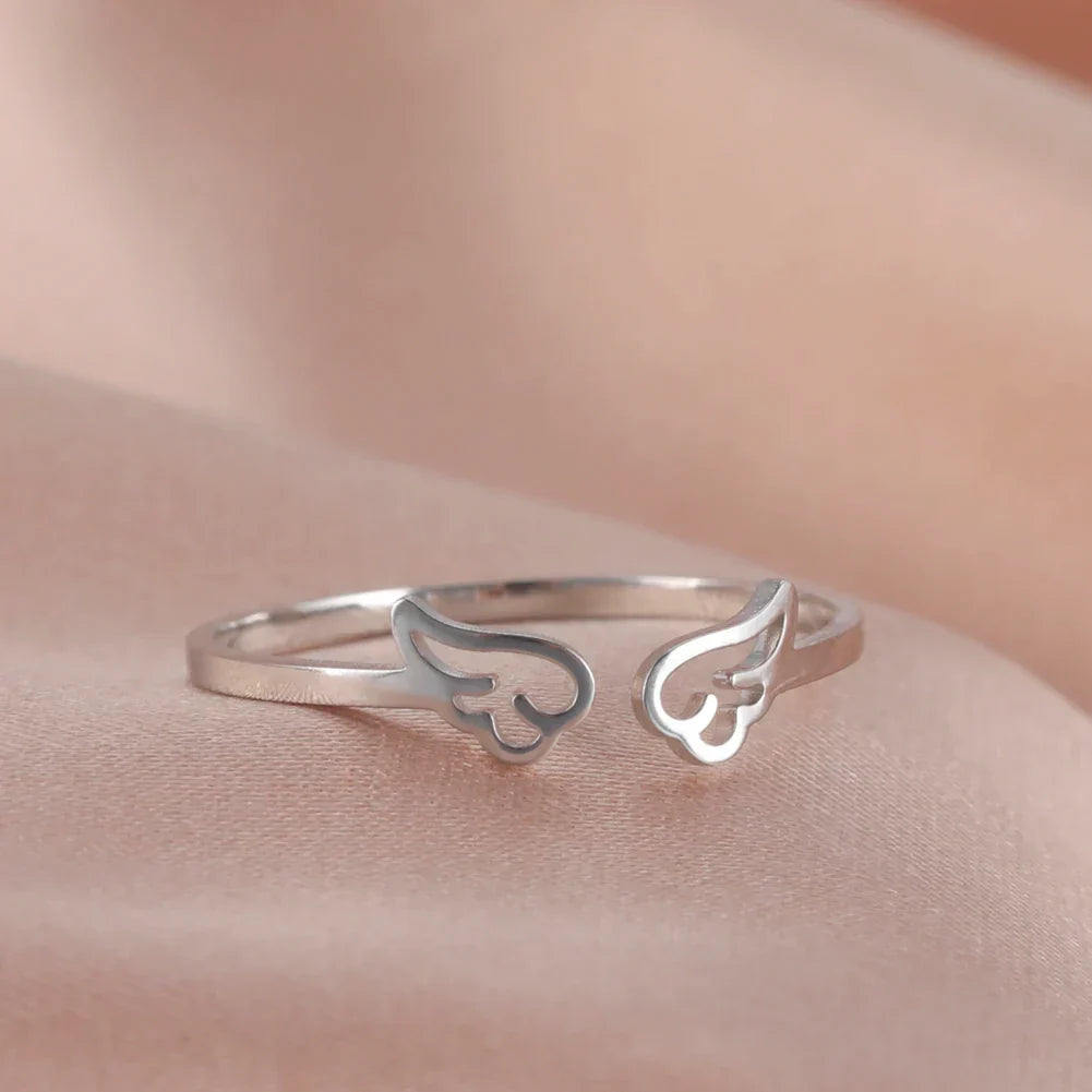 Women's angel wings ring silver