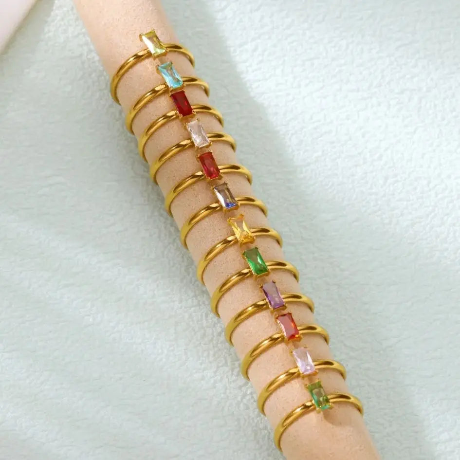 Adjustable ring with rectangular birthstone