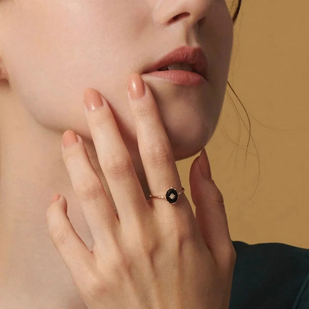 Adjustable Ring "Night Charm" in Black Agate 