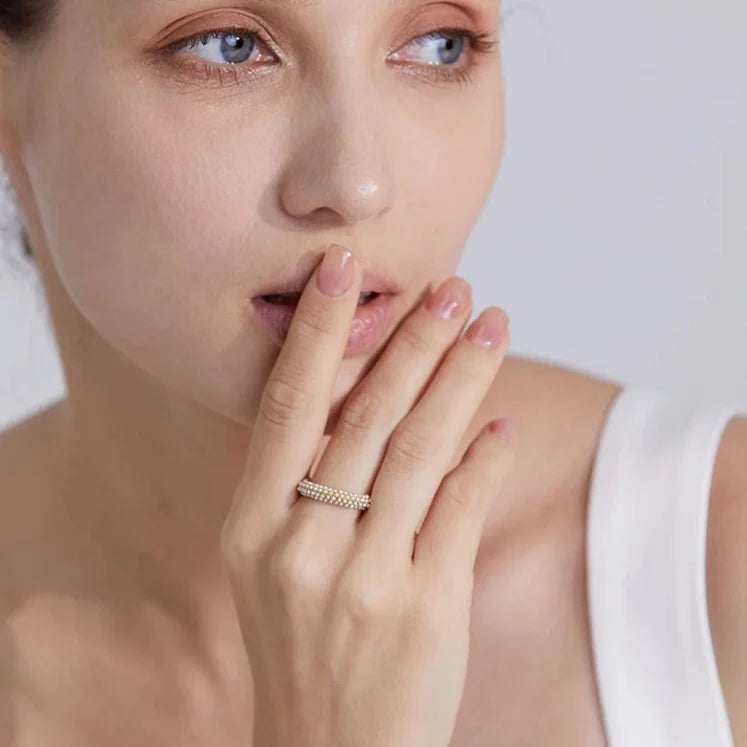 Elegant Style Band Ring with Pearls
