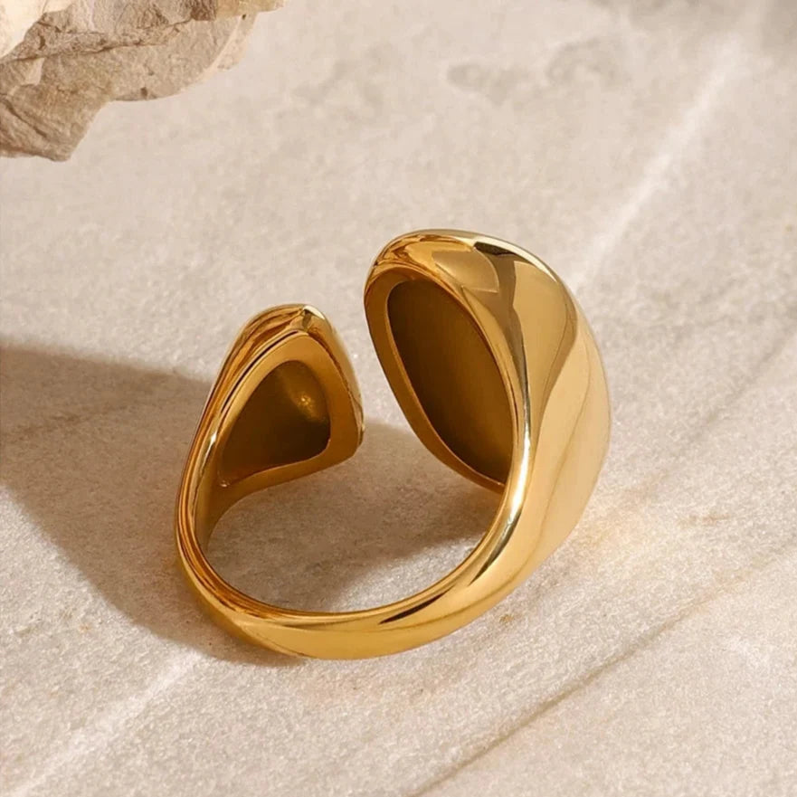 Double Teardrop Ring