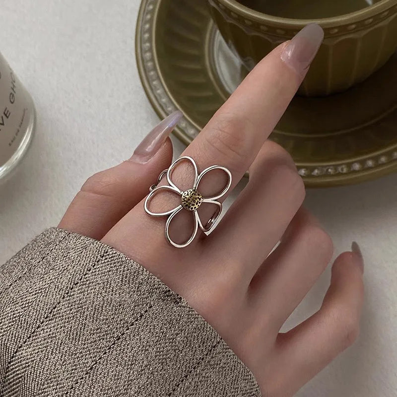 Elegant Large Flower Band Ring