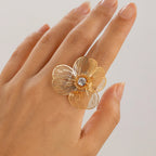 Delicate Large Flower Band Ring gold