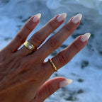Women's Band Ring with Pearl