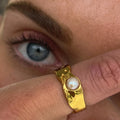 Women's Band Ring with Pearl