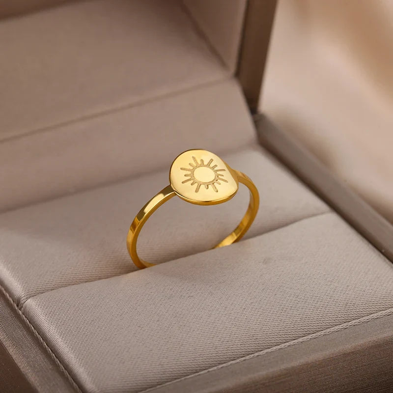 Women's Sun Ring in gold