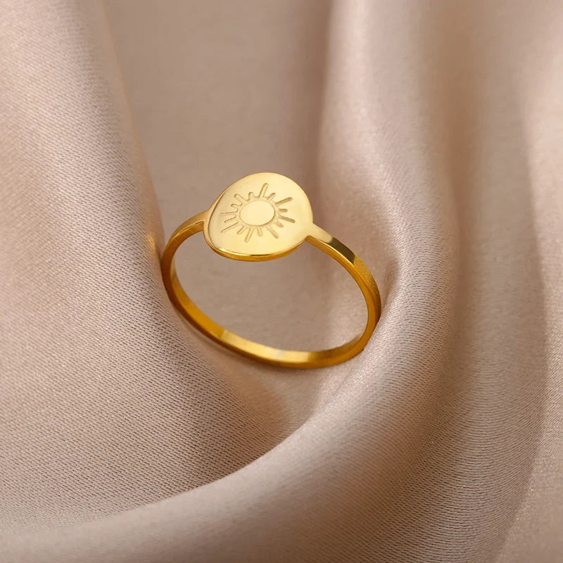 Women's Sun Ring in gold