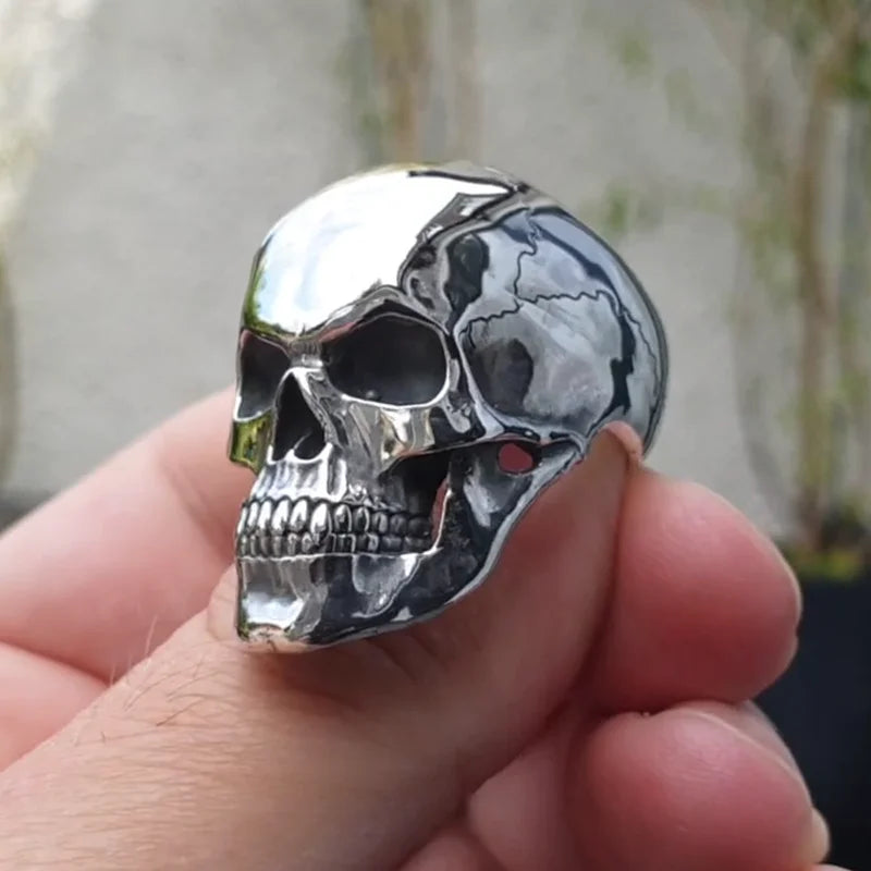 Gothic Skull Ring