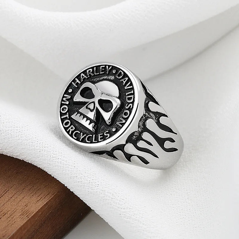 Gothic Skull Head Ring