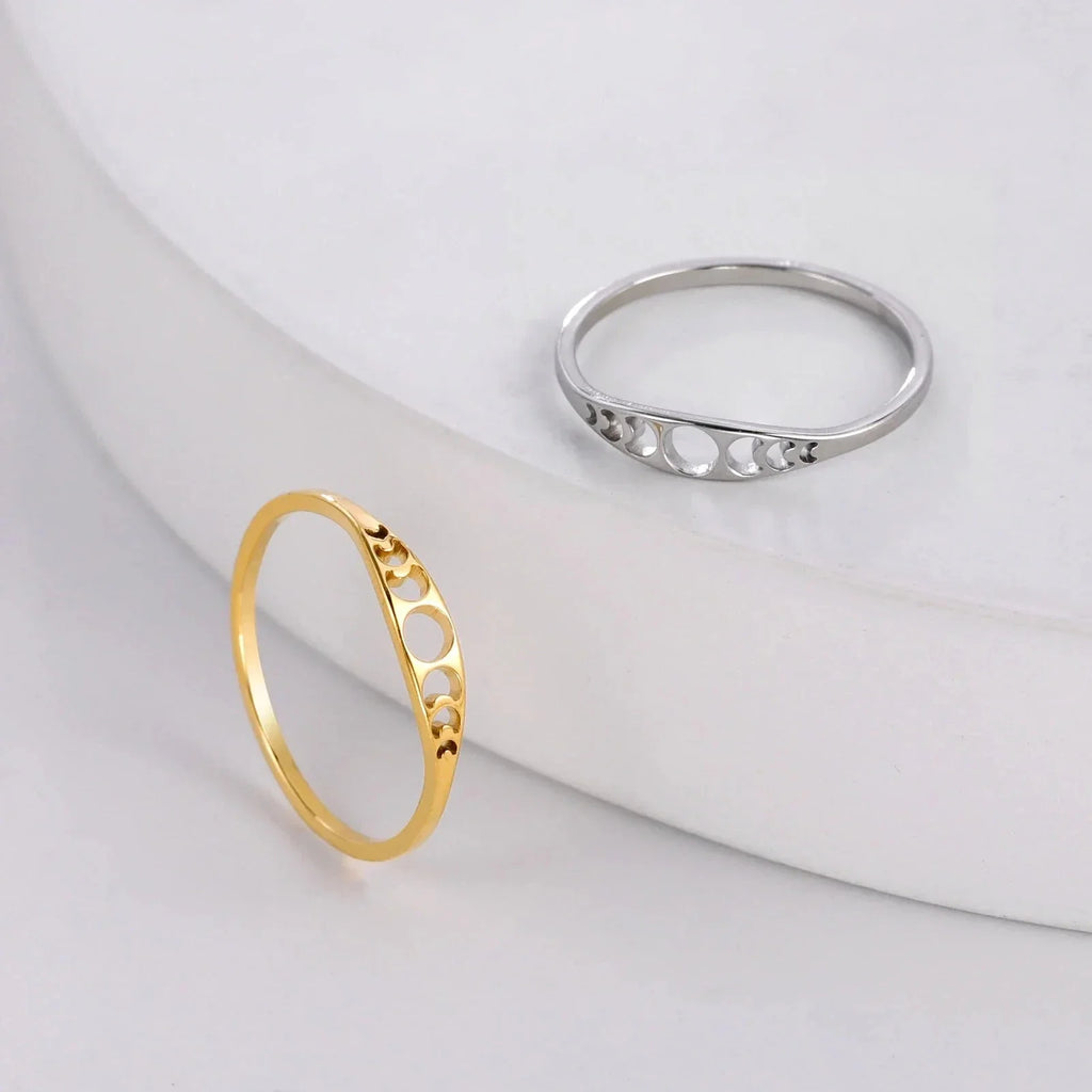 Ring with Crescent Moons