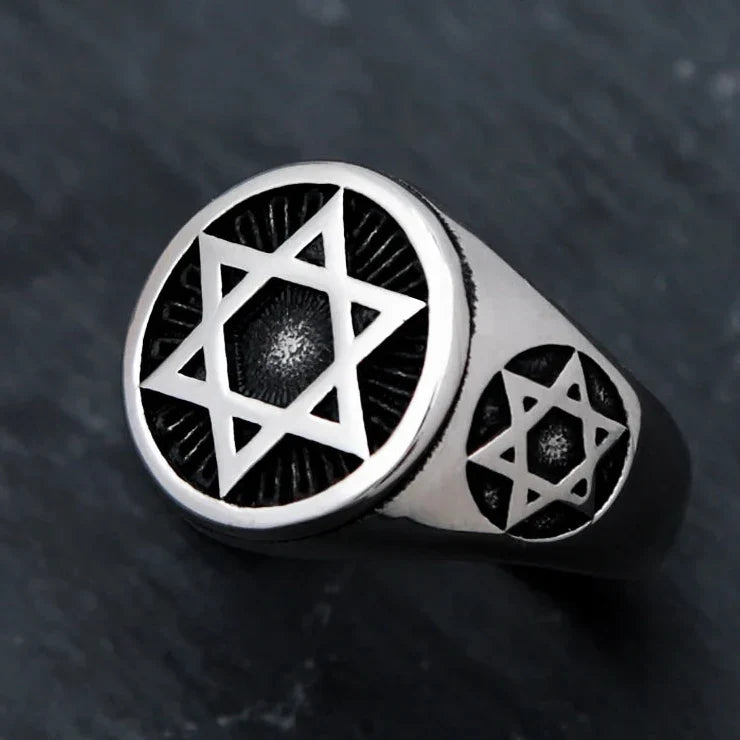 Ring with engraved Star of David symbols, Jewish symbol