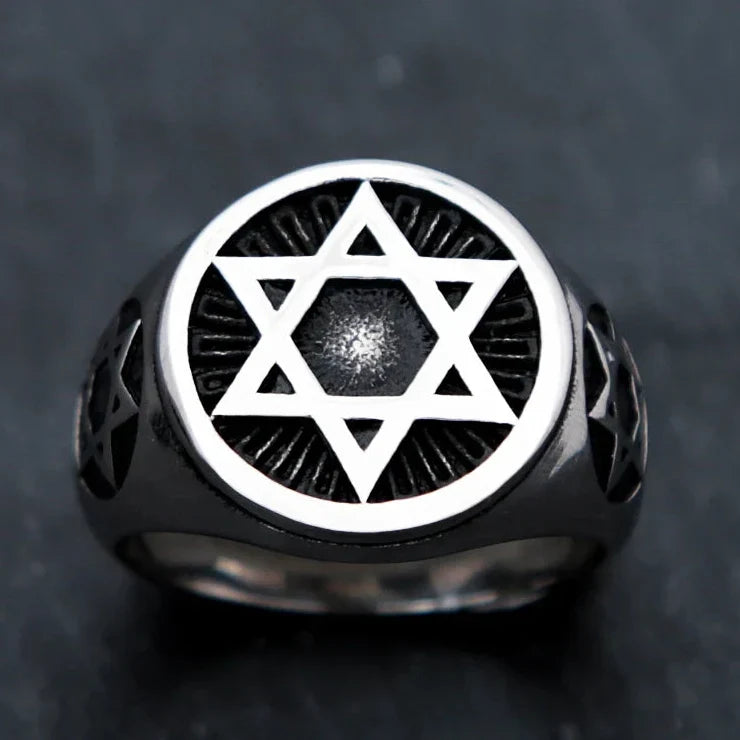 Ring with engraved Star of David symbols, Jewish symbol