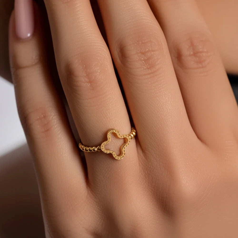 Four-Leaf Clover Ring for Women in gold
