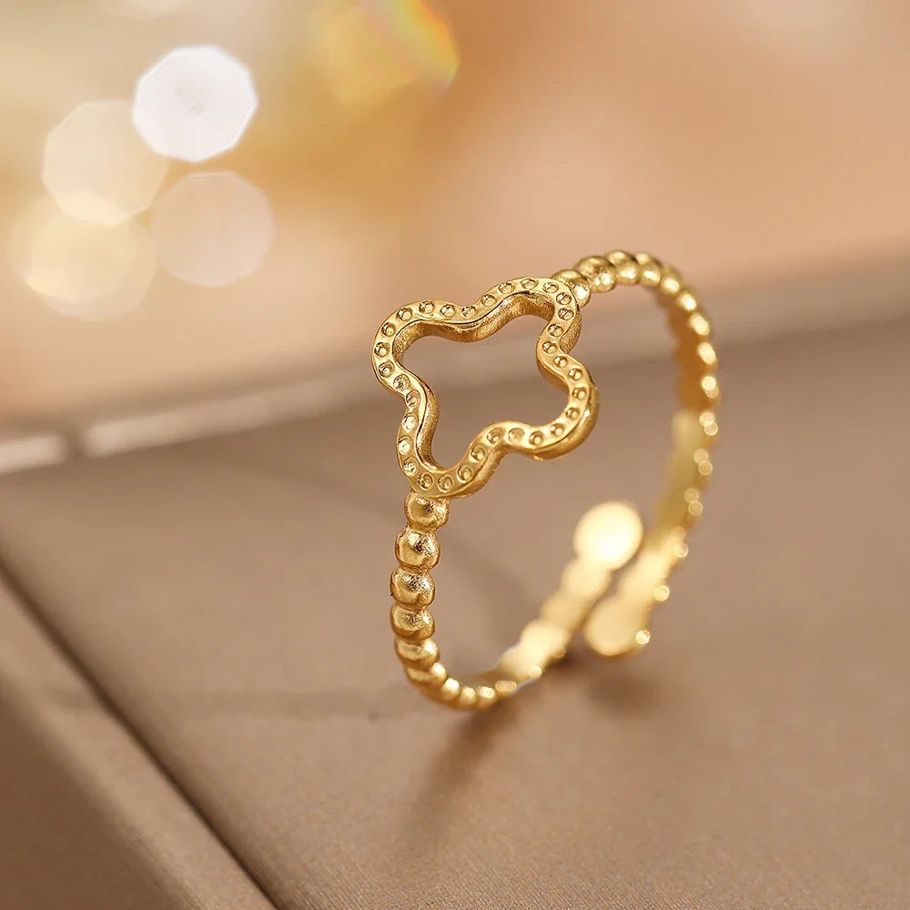 Four-Leaf Clover Ring for Women in gold