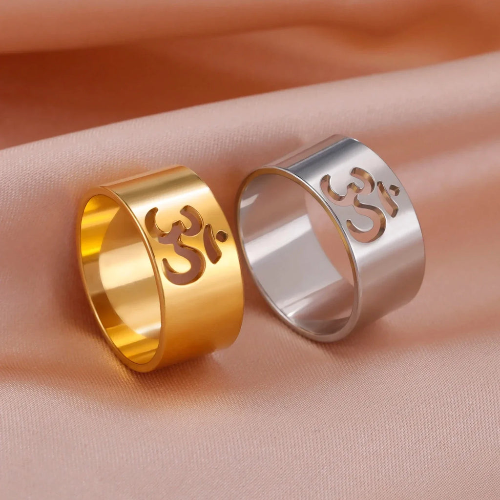 Tibetan Om Buddhist Ring Gold