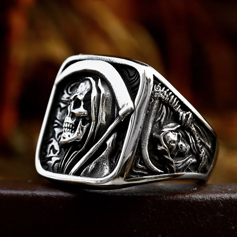 Square Ring with Skull