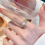 Women's Diamond Heart Ring