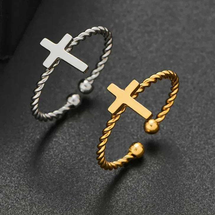 Interlaced Ring Cross Ring