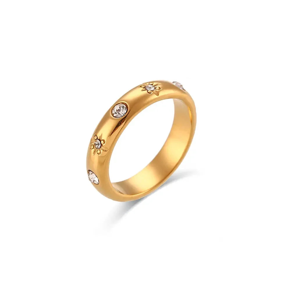 Style Ring with Pearls and Zircon 1