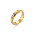 Style Ring with Pearls and Zircon 1