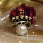 Vintage-Style Ring with Pearl
