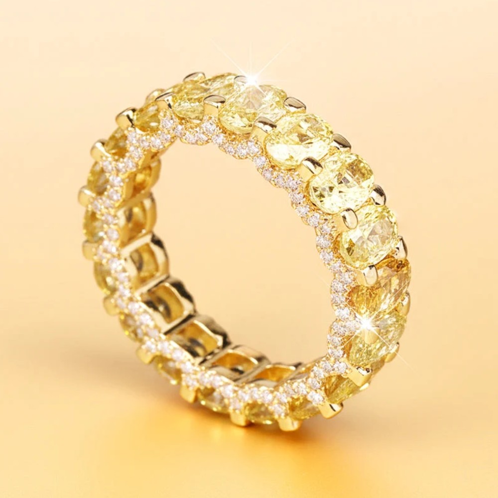 Full circle sparkling zircon ring