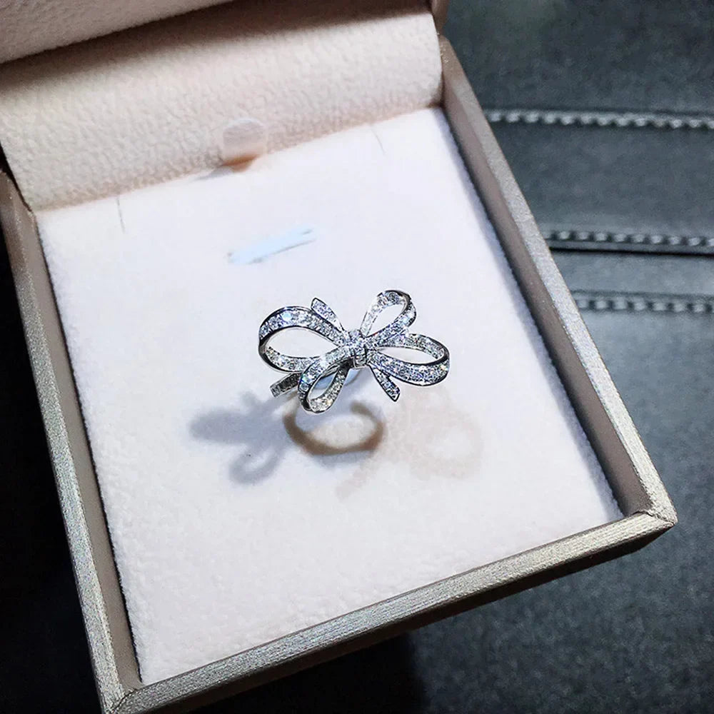 Women's bow ring 