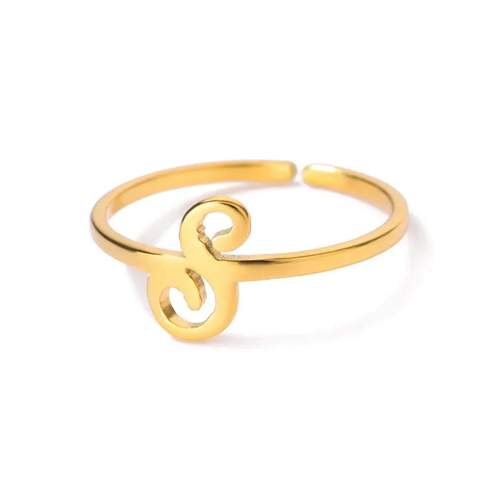 Delicate personalized ring with initial s