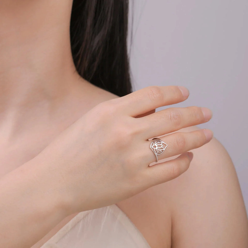 Lotus Flower Ring silver