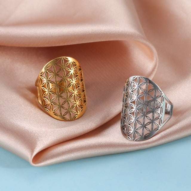 Dawapara Mandala Flower of Life Ring in Gold and Silver