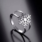 Women's Snowflake Ring in Silver