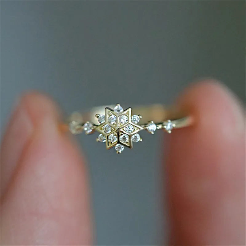 Women's Winter Gold Snowflake Ring