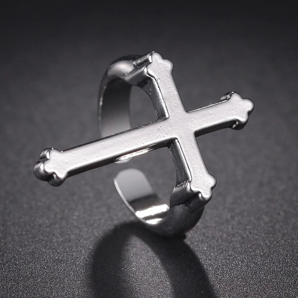 Men’s Signet Ring with Christian Cross in silver