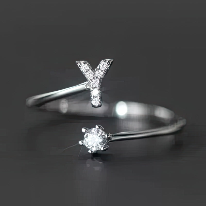 Women's initial ring - letter y