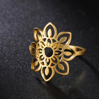 Mandala Women’s Signet Ring Gold
