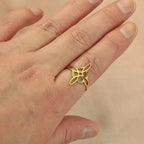 Fine Gold Witch's Knot Ring