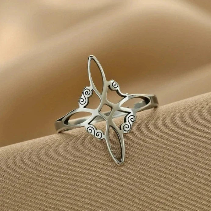 Fine Silver Witch's Knot Ring