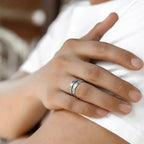 Open ring in a feather shape
