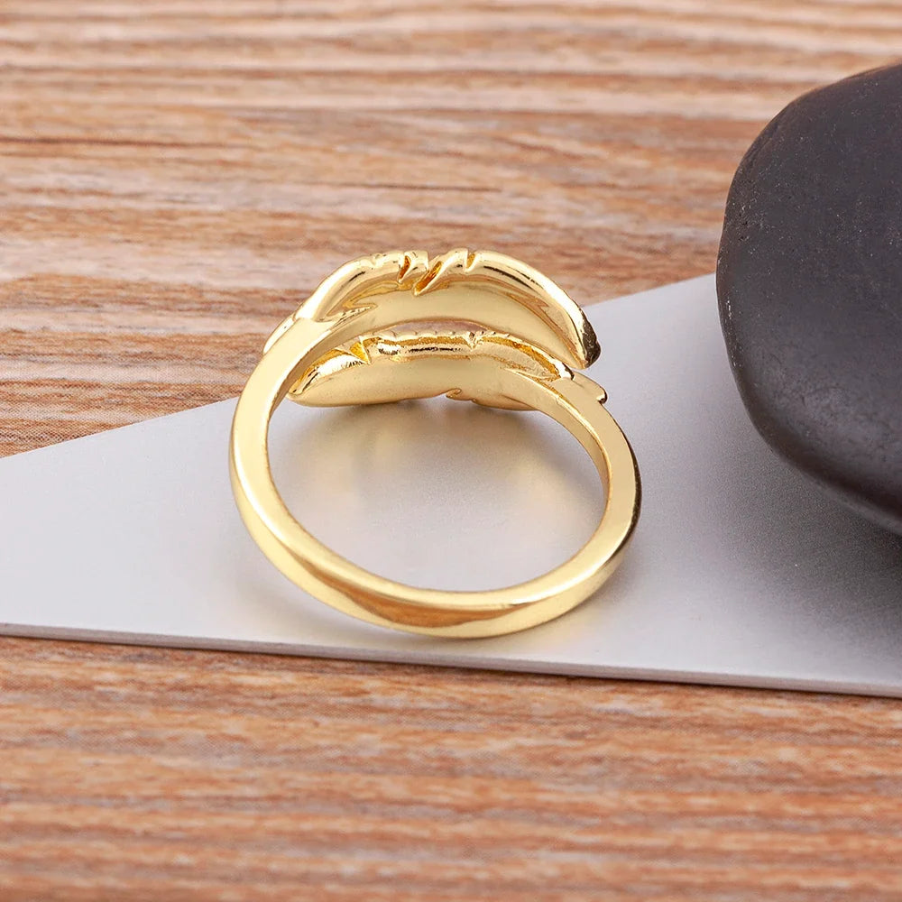 Engraved feather gold-tone ring