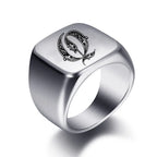 Wide men's initial ring q
