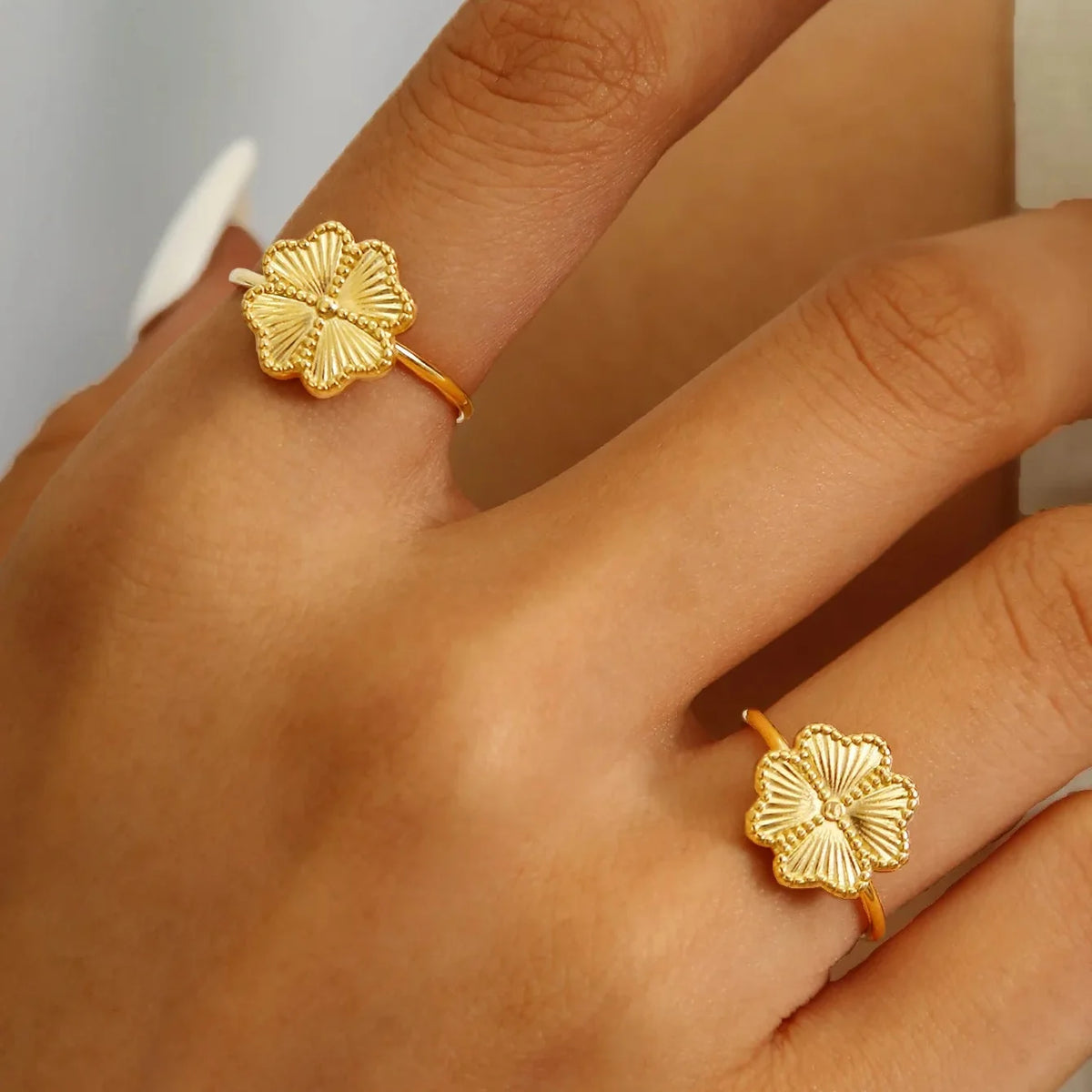Retro Ring with Four-Leaf Clover