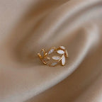 Retro Laurel Leaf Zircon Ring
