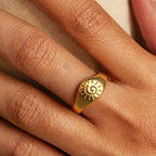 Retro Sun and Stars Ring gold