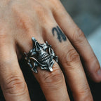 Men’s or Women’s Skull Ring B