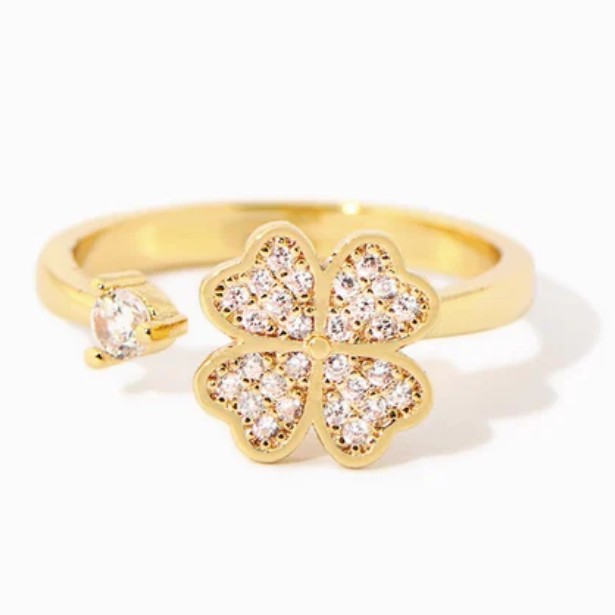 Rotating anti-stress lucky clover ring