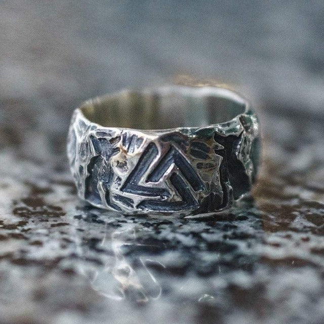 Viking Valknut Ring