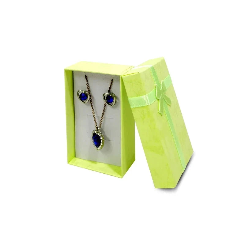 Box for 3 to 4 Jewelry