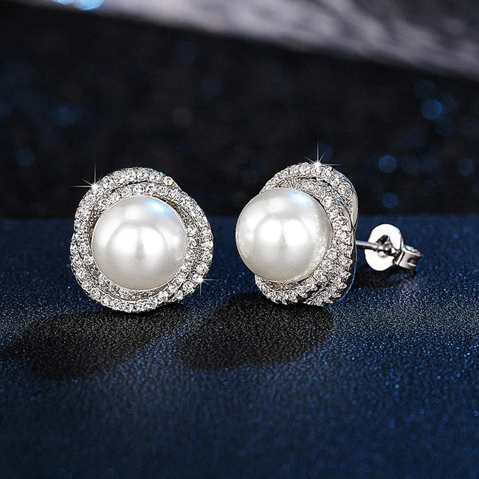 Stud Earrings with Pearls and Rhinestones silver