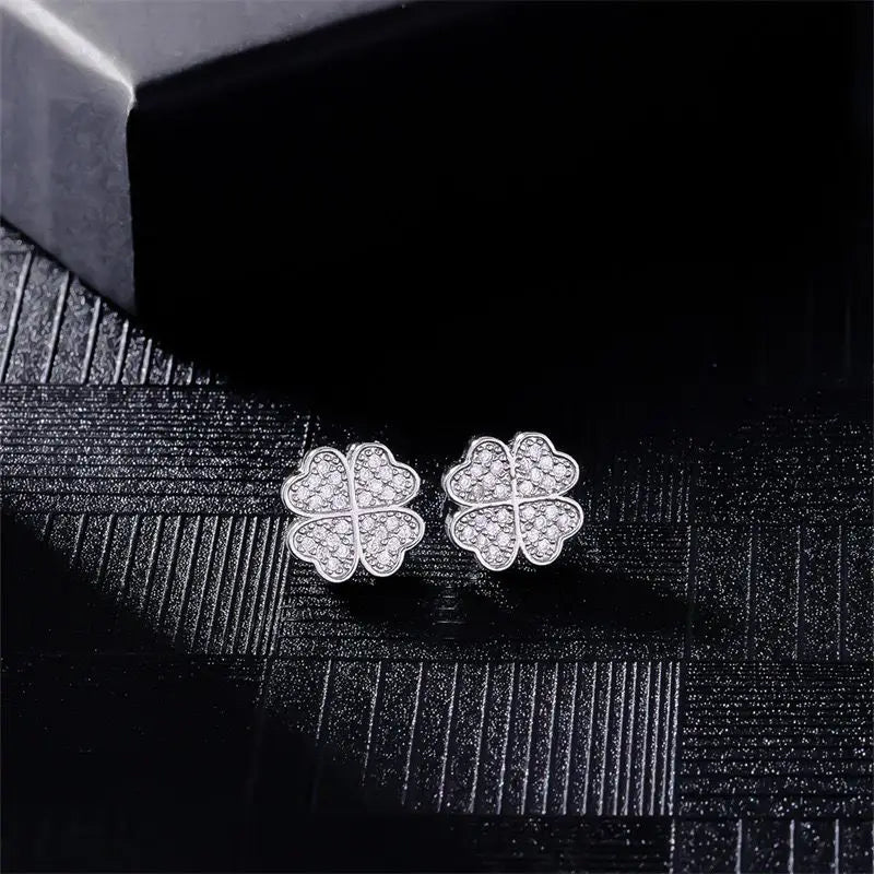 Four-Leaf Clover Stud Earrings in Silver Zircon